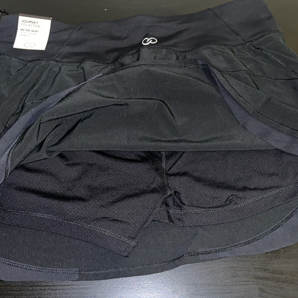 Mid Rise Skort - Picture 4 of 4